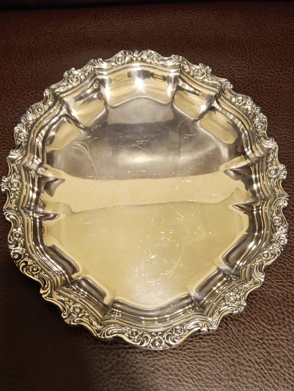 International Silver Co Silver Plated Serving Bowl - Decorative Flowered Edge